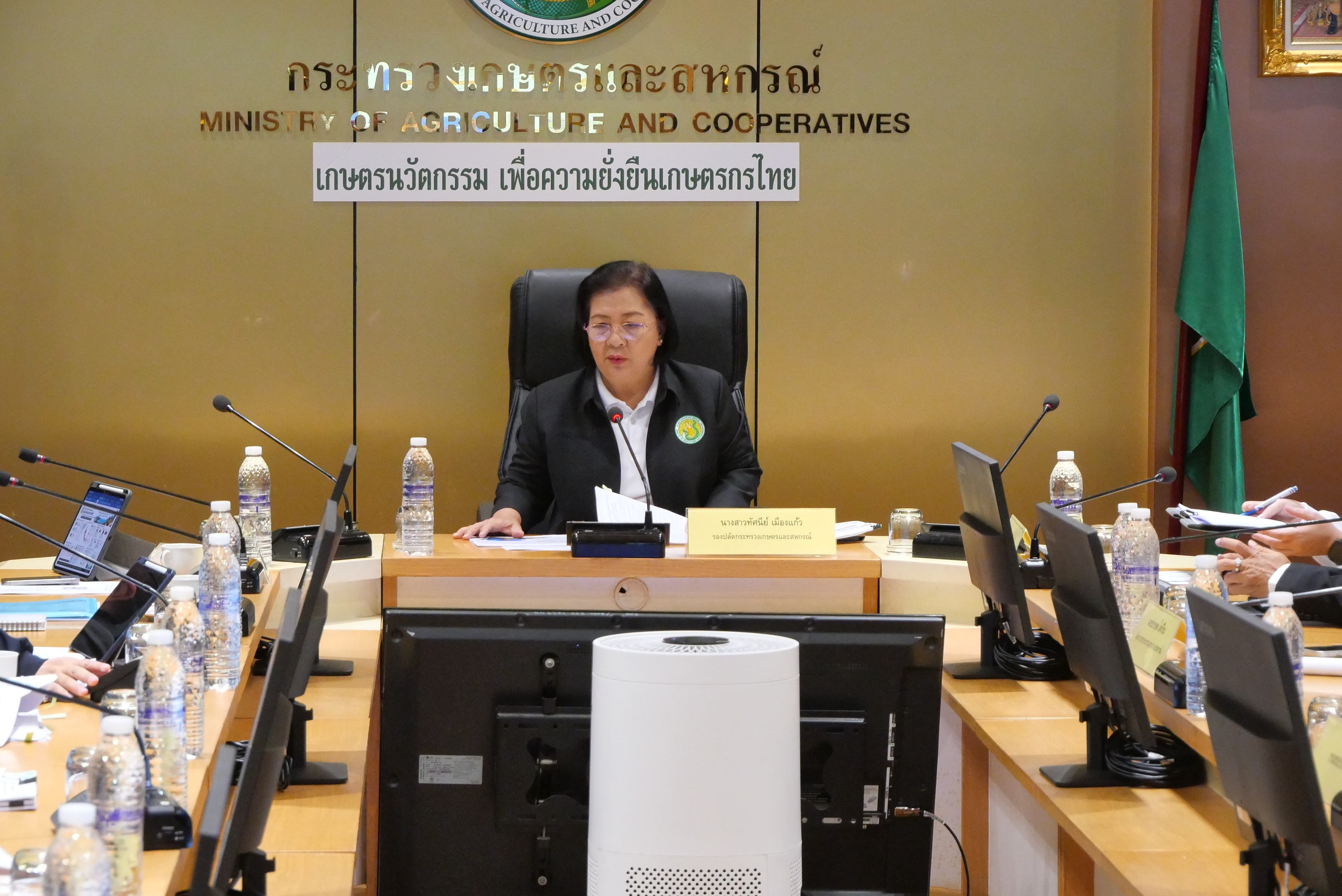 title - รองเลขาธิการ ส.ป.ก. ประชุมเตรียมความพร้อมในการสนับสนุนการประชุมคณะรัฐมนตรีอย่างเป็นทางการนอกสถานที่ ครั้งที่ 1/2569 ณ จังหวัดสงขลา และติดตามการตรวจราชการกลุ่มจังหวัดภาคใต้ 